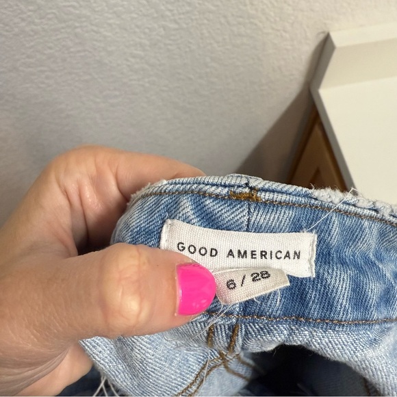 Good American Good Girlfriend High Rise Denim Light Blue Size 6 - Picture 3 of 4